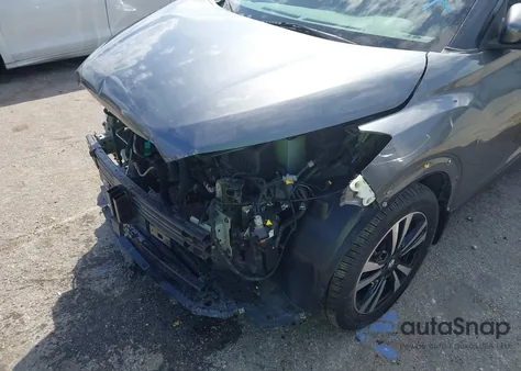 2020 Nissan Kicks Sv Xtronic Cvt from USA, damaged, VIN 3N1CP5CV2LL509417